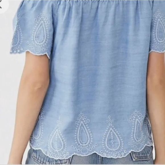 Embroidered Off Shoulder Top Chambray‎ forever 21 - Picture 8 of 9